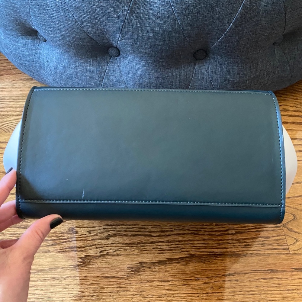 Celine Trapeze Bag - Picture 4 of 9